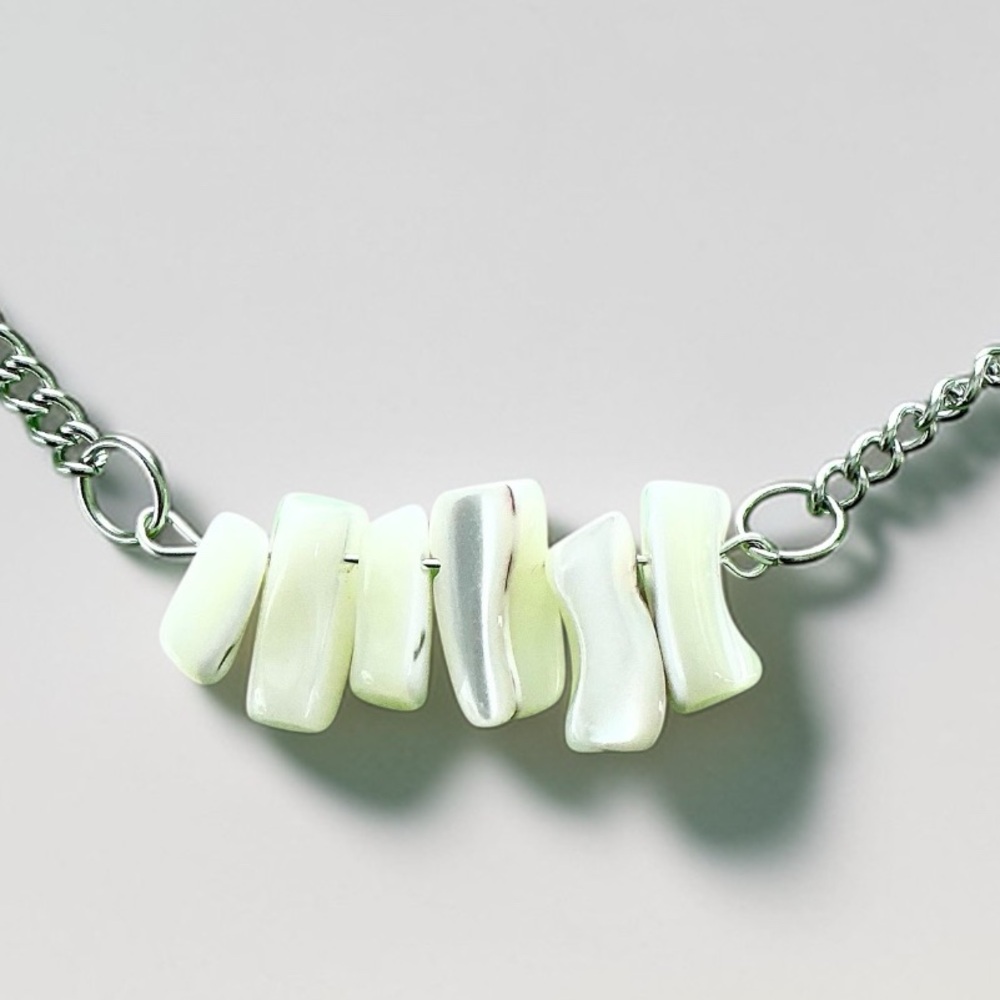 🆕 Large White Gemstones Pendant Necklace-Stainless Steel